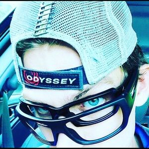 Meet your Posher, Tripp